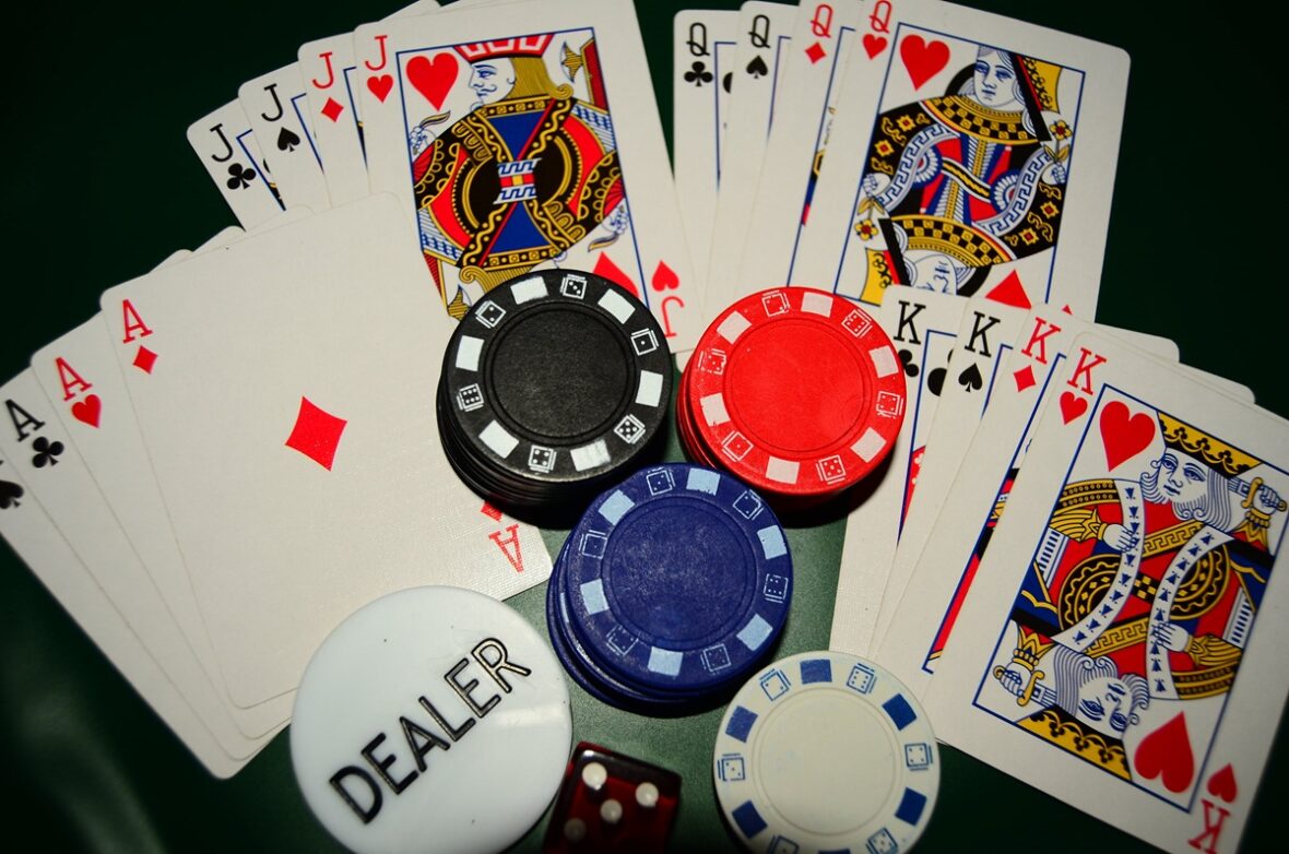 Russian Poker pravila